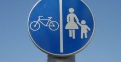 Bikes keep to the left; pedestrians to the right