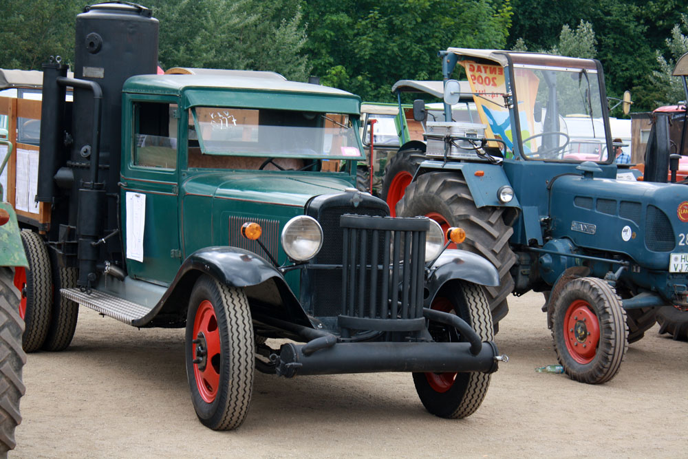 Buedesheim tractor fest 2009 steam truck 01