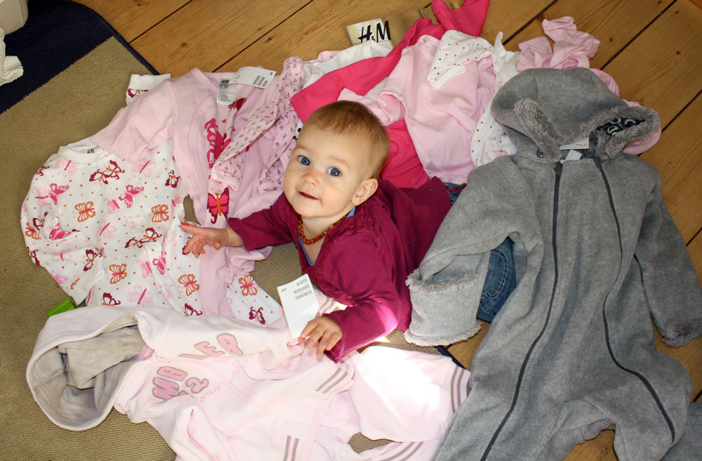 Mackenzie HM shopping spree