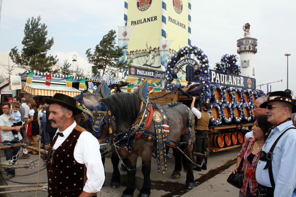 Paulaner Horses Oktoberfest 2009