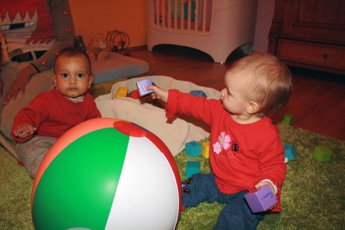 Mackenzie Liam 1st playdate 08