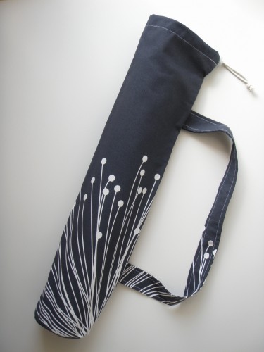 lslie art yoga bags