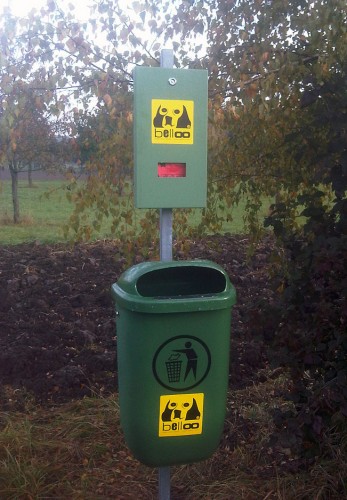 belloo dog waste bin