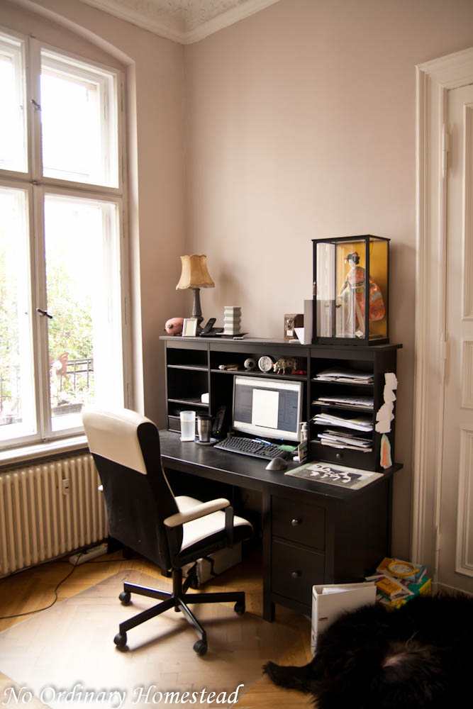 Inspiring Space-Saving Home Office Ideas