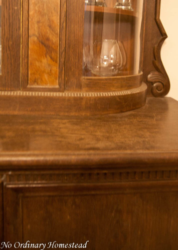 How to restore old furniture
