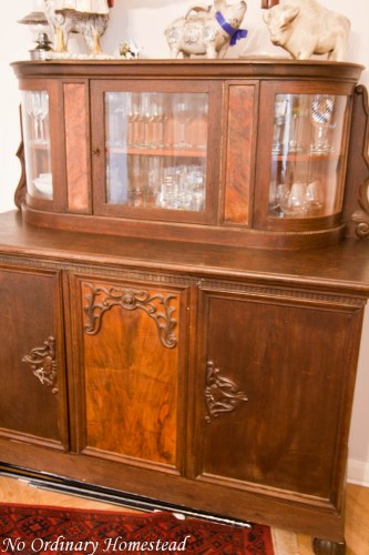 How to restore old furniture