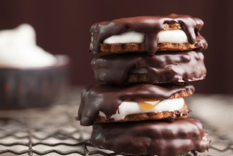 RealSnacks_MoonPie_byLaraFerroni