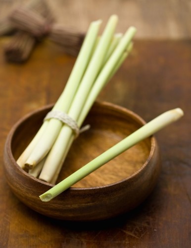 lemongrass-tea-skincare