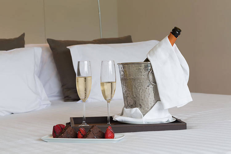 The Spontaneous Wife: Steps to Planning a Surprise Getaway for Your Spouse