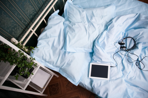 Bedroom no devices