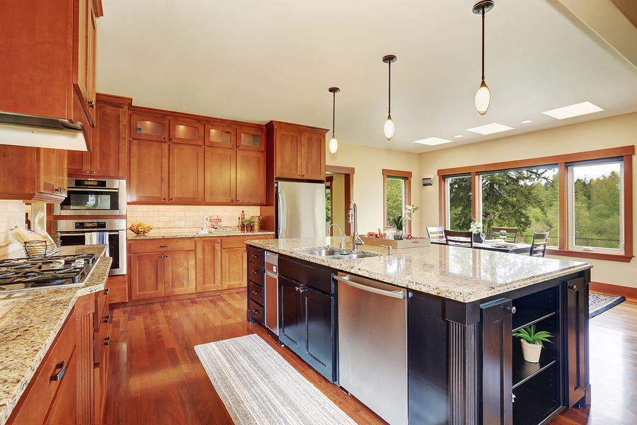 How Many Pendant Lights Make the Perfect Kitchen Island Lighting?