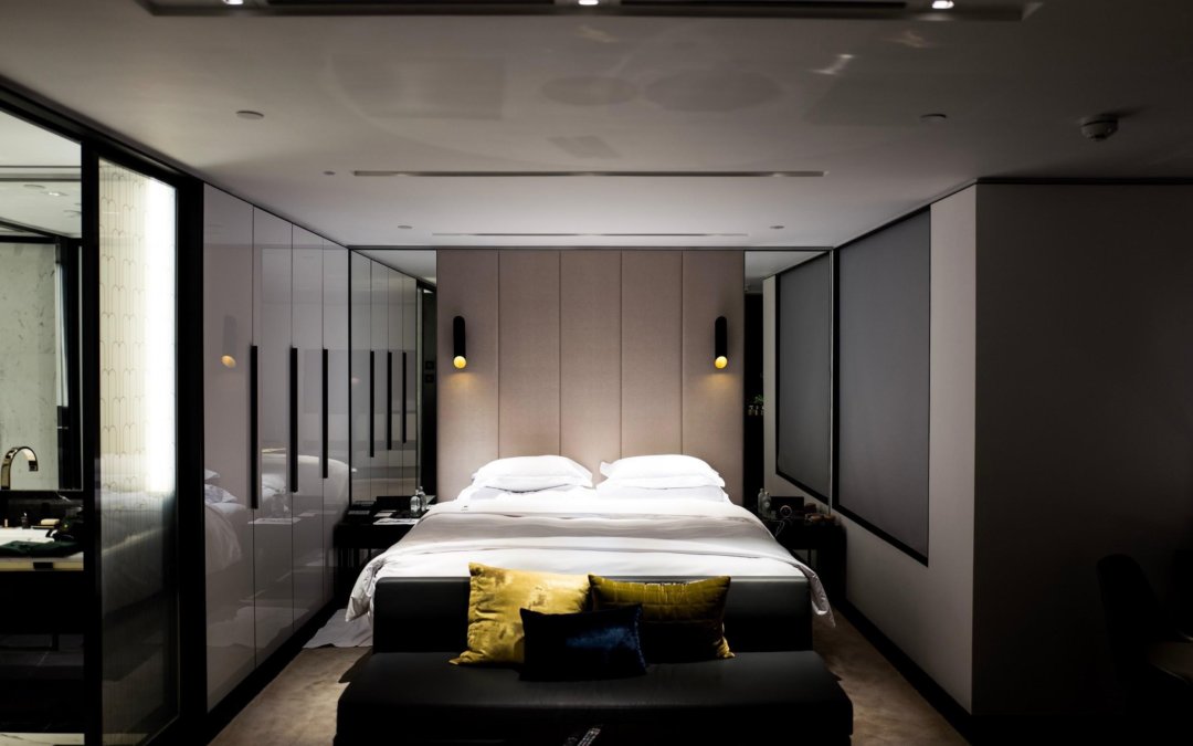 How to Make Your Bedroom a Luxury Retreat