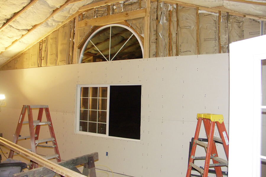 How to Ensure Your Home Renovation Projects Don’t Result in a Giant Mess and Damage throughout the Home