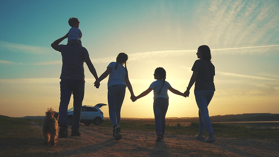 Traveling with kids? Tips to make sure everyone has fun
